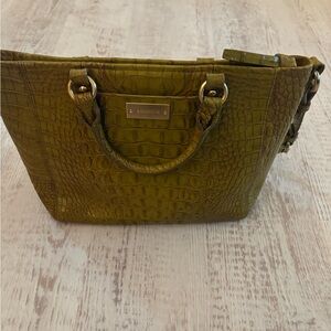 Great used condition Brahmin bag. Price drop